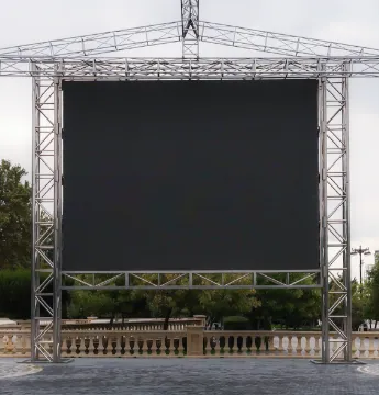 Écran géant LED événement en Nièvre avec Gauthier Spectacle.